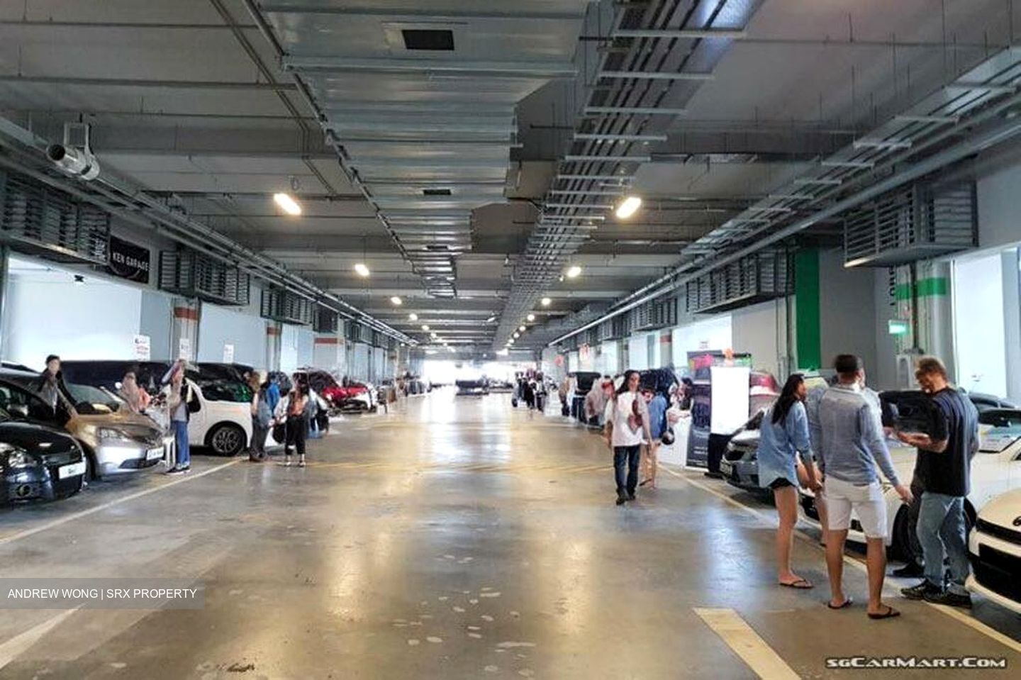 Carros Centre (D25), Retail #630592571